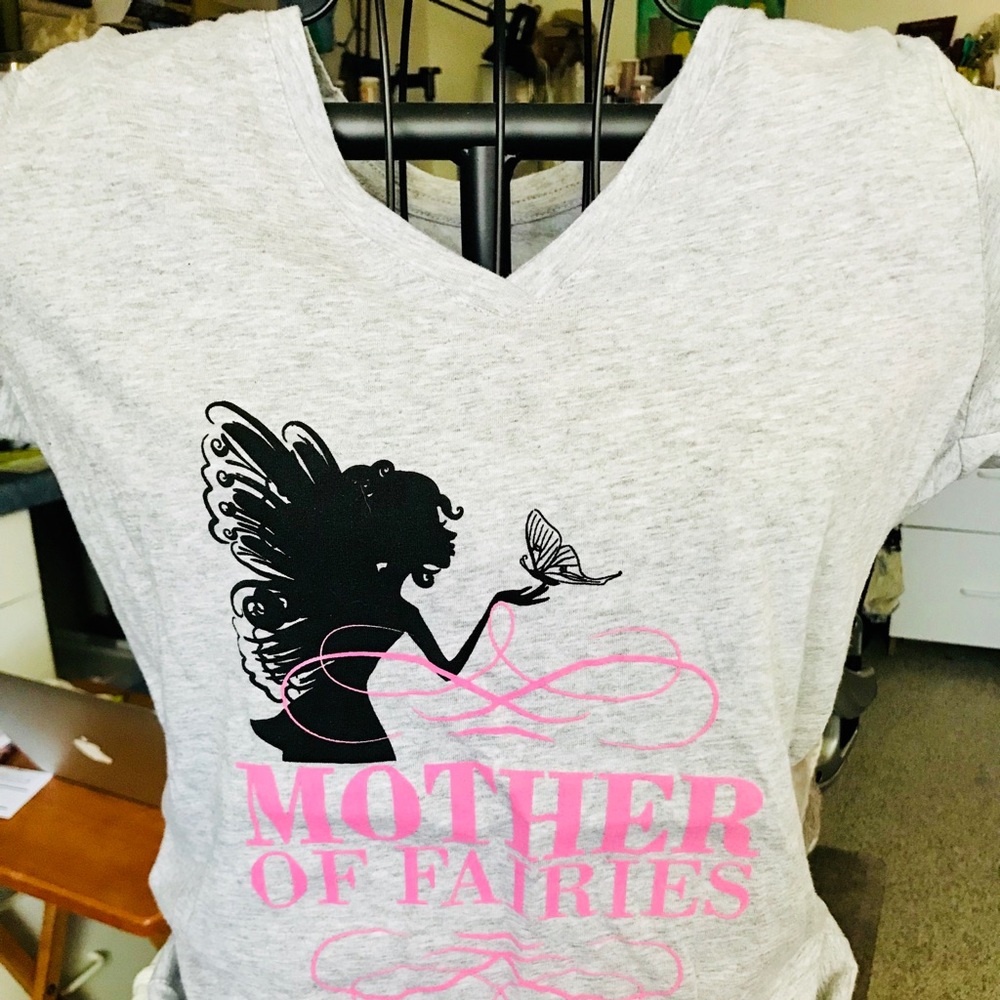 Mother of Fairies V-neck Tee. New!